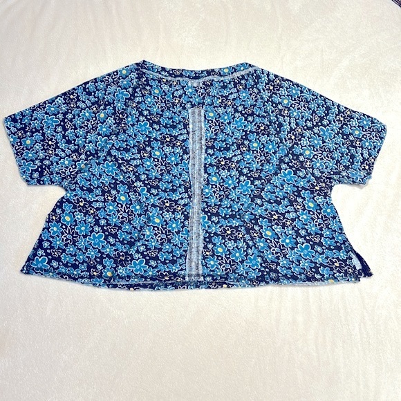 Free People “We The Free” Oversized Blue Flowered Cropped Top - Picture 11 of 14